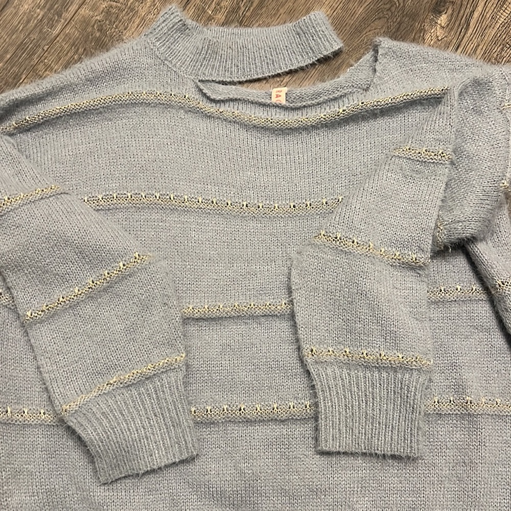 Raga sweater